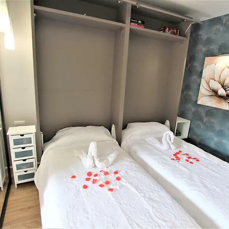 Torres Del Sol Apartment